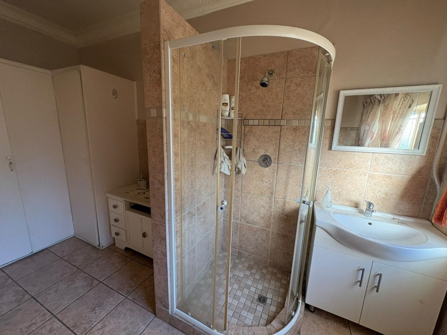 4 Bedroom Property for Sale in Heilbron Free State
